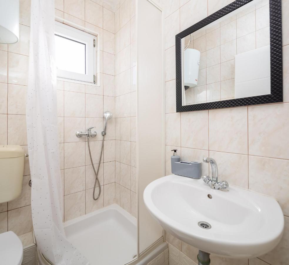 Solaris Holiday Home - Private Pool Stanici Экстерьер фото