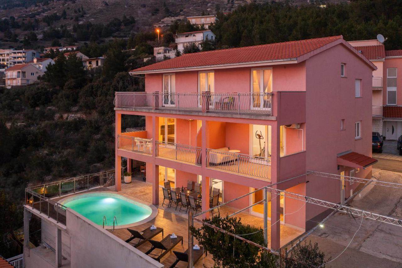 Solaris Holiday Home - Private Pool Stanici Экстерьер фото